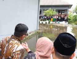 SMAN 15 Kota Tangerang Kerap Banjir, Gubernur Andra Soni Siapkan Opsi Rehabilitasi atau Relokasi