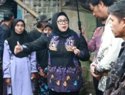 Wakil Bupati Tangerang Intan , Tinjau Rumah Tidak Layak Huni di Kecamatan Kresek  