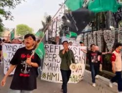 Refleksi Perjuangan Mahasiswa : Menyulut Semangat Perubahan di Kalangan Mahasiswa Baru