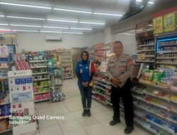 Antisipasi Gangguan Kamtibmas, Polsek Rangkasbitung Polres Lebak Temui Karyawan Toko Indomaret