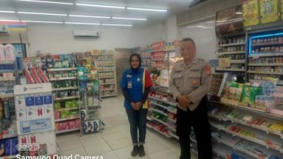Antisipasi Gangguan Kamtibmas, Polsek Rangkasbitung Polres Lebak Temui Karyawan Toko Indomaret