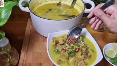 Empal Gentong Khas Cirebon: Nikmatnya Kuah Berempah dan Daging Empuk