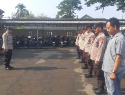 Berikan APP,Kanit Polsek Rangkasbitung Polres Lebak Pimpin Apel Pagi