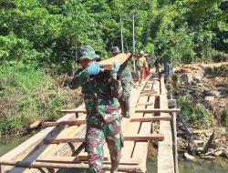 Pembangunan Jembatan Gantung Jadi Prioritas, TNI Bantu Siswa Mengakses Sekolah