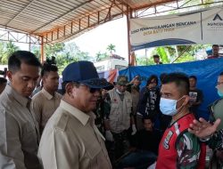 Siang Jelang Tahun Baru, Prabowo Cek Langsung Posko Kesehatan Warga di Batang Toru, Pastikan Layanan