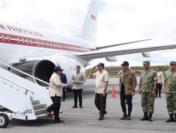 Menuju Tahun Baru, Prabowo tiba di Silangit untuk Tinjau Langsung Pemulihan Pascabencana