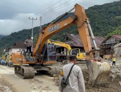 Pulihkan Insfrastruktur dan Akses, Pembangunan Jembatan Bailey dan Armco di Sumbar-Sumut Terus Berlanjut