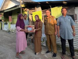 Tinjau Longsor di Cikeusal, Bupati Serang Ratu Zakiyah Beri Warga Rumah Kontrakan