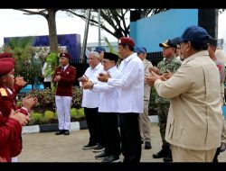 Momen Siswi Sekolah Rakyat Banjarbaru Dinyanyikan Ulang Tahun oleh Prabowo dan Teman-teman Sekolahnya