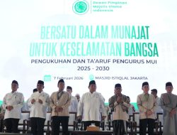 Prabowo Saat Kukuhkan Pengurus MUI 2025–2030: Hari Ini Lambang Bersatunya Ulama dan Umara