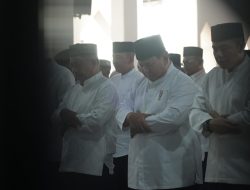 Prabowo Salat Idul Fitri 1447 H di Aceh Tamiang, Disambut Takbir Ribuan Jemaah