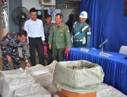 Lanal Banten Gagalkan Penyelundupan 780 Kilogram Sisik Trenggiling di Perairan Merak