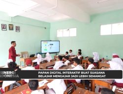 Guru di Bogor Ungkap Manfaat Papan Digital Interaktif: Murid Lebih Semangat dan Tidak Bolos Sekolah